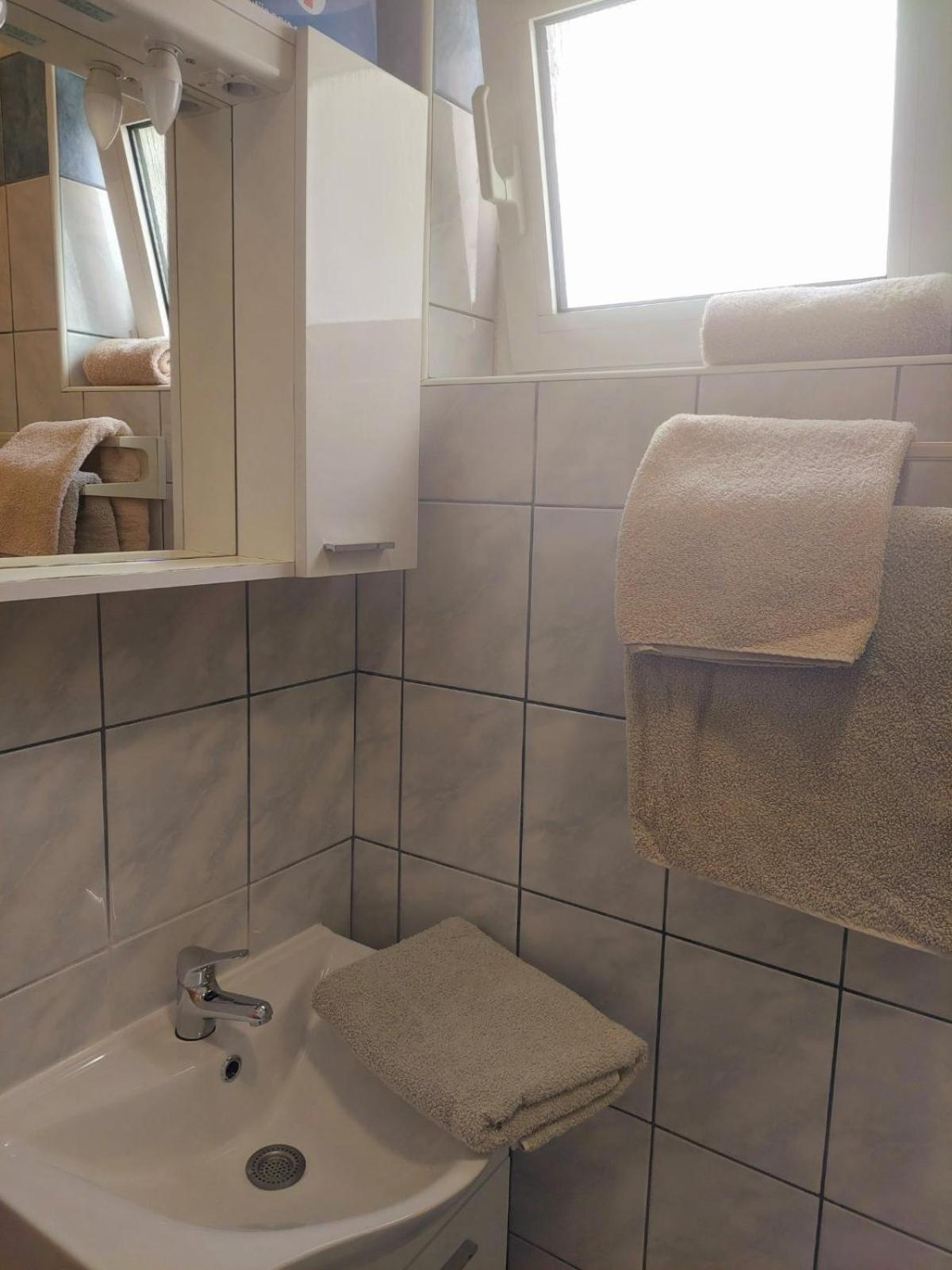 Rooms Hodanic Krk Town Rum bild