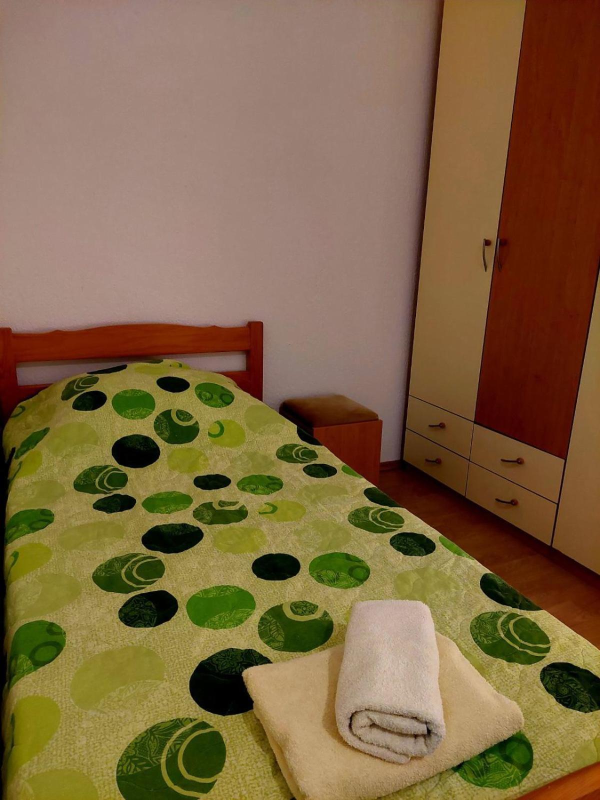 Rooms Hodanic Krk Town Rum bild