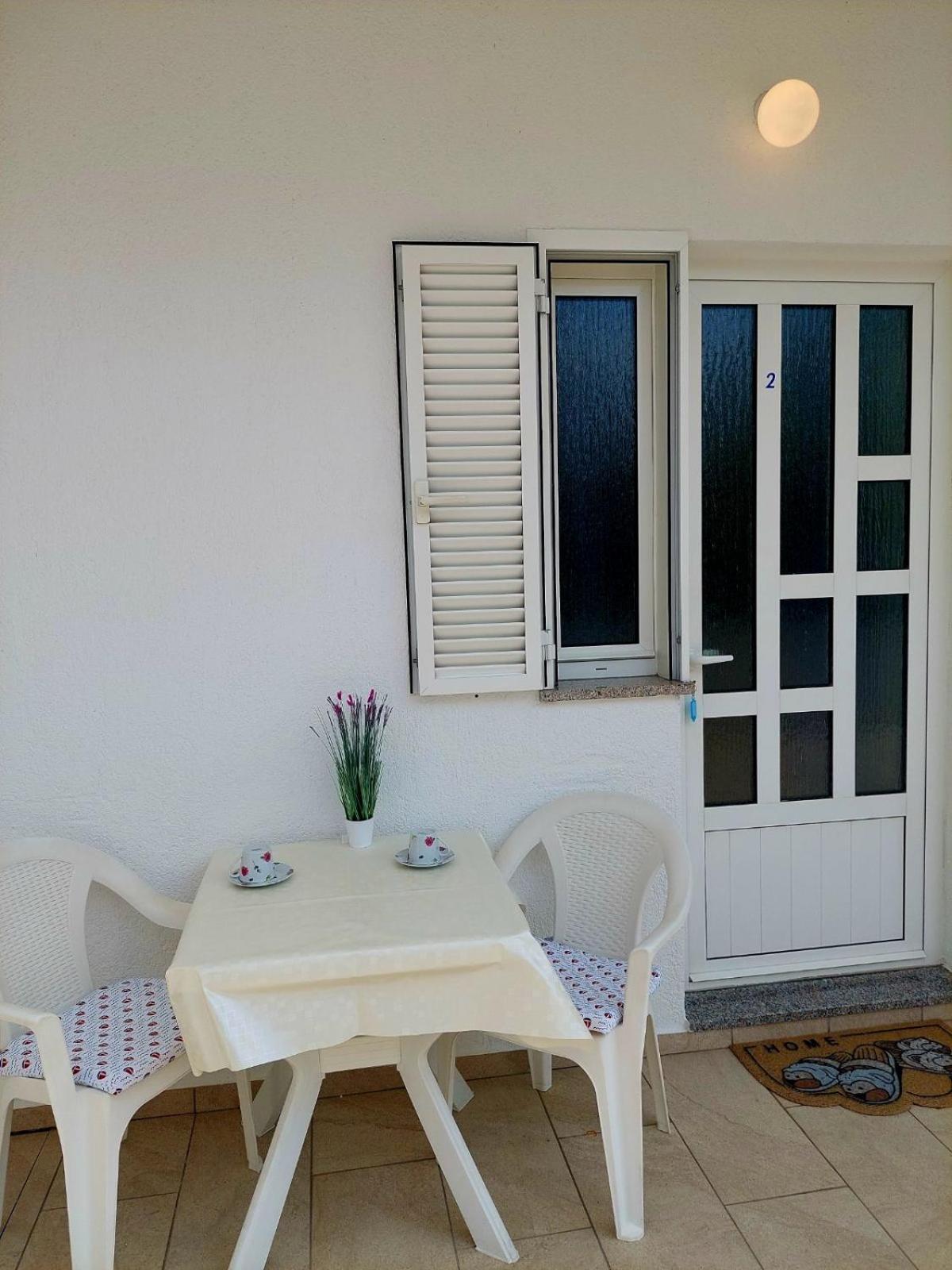 Rooms Hodanic Krk Town Rum bild